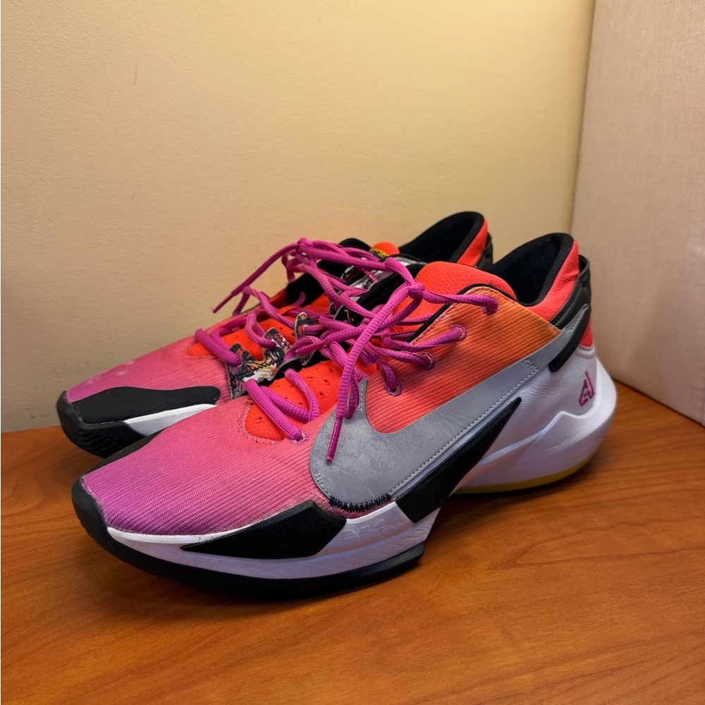 Nike men’s Pink and Orange Athletic Shoes